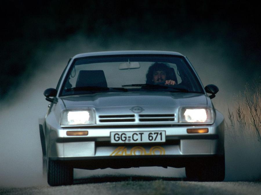  Opel Manta 400 1980 года  (фото 5 из 11)